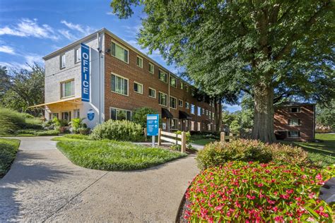 Northwest park apartments - See all available apartments for rent at Kaywood Gardens Apartments in Mount Rainier, MD. ... Northwest Park Apartments. 475 Southampton Dr. Silver Spring, MD 20903. 1-3 Br $1,278-$1,868 4.6 mi. Frequently Asked Questions. Which floor plans ...